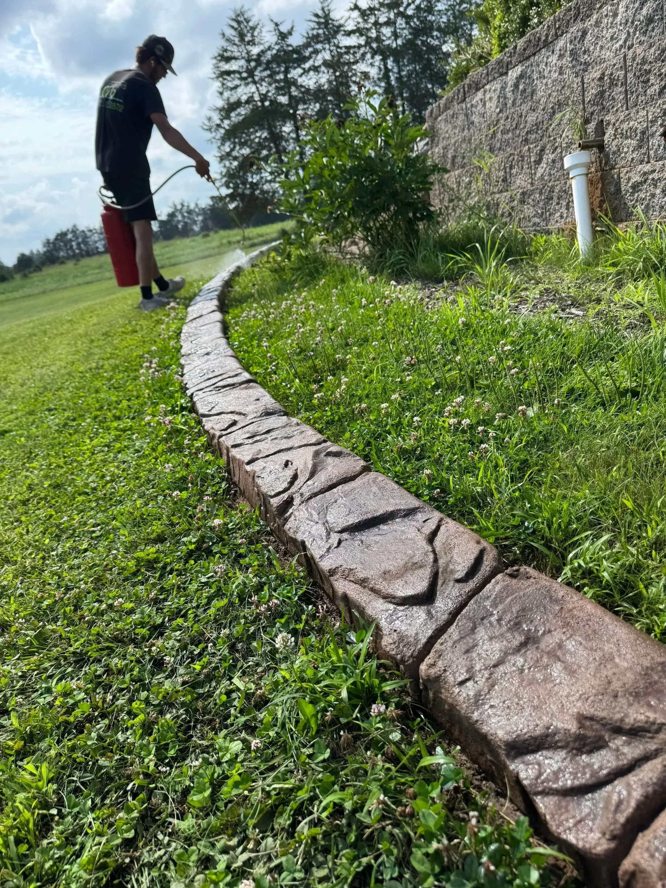 Landscape curbing equipment and materials